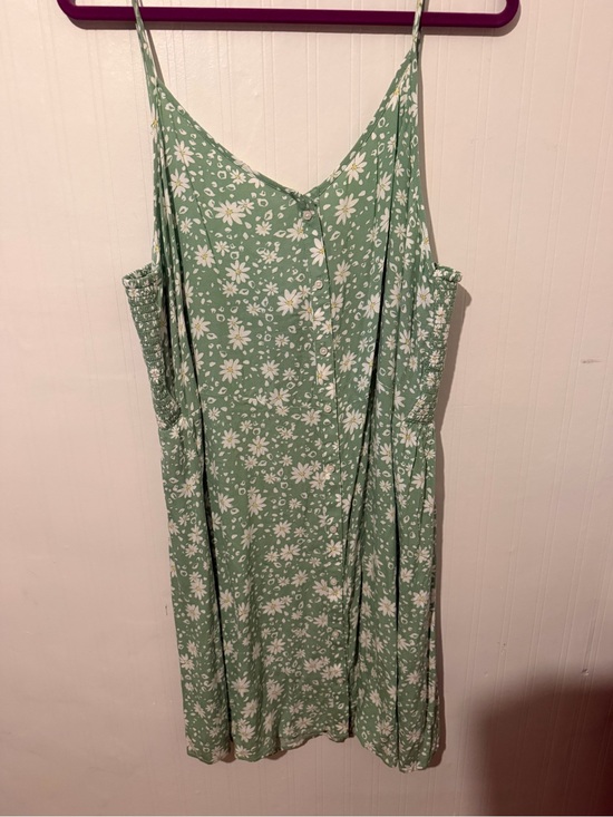 aerie Dresses & Skirts - Aerie Green Floral Spaghetti-Strap Dress XXL